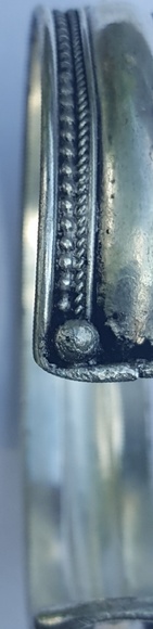 Bangle - Picture 2 of 4